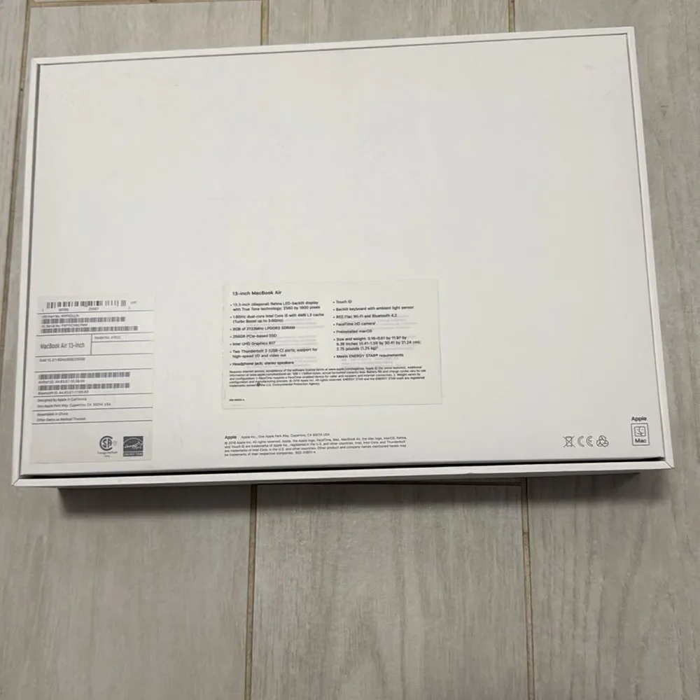 New Apple MacBook Air BOX